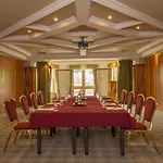 Castle & Leisure Club, Bw Premier Collection Hotel 4*