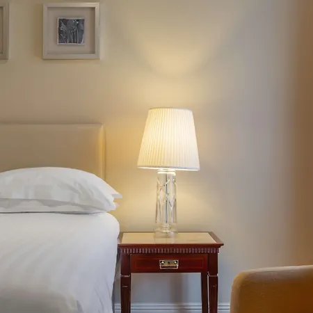 Castle Hotel, Bw Signature Collection Hotel