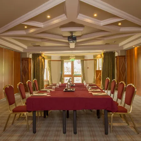 Castle Hotel, Bw Signature Collection Hotel 4*