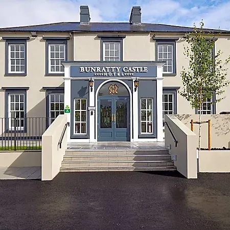 Hotel Castle & Leisure Club, Bw Premier Collection Bunratty