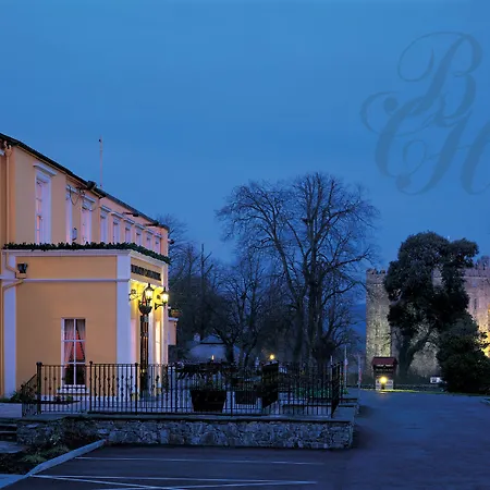 Castle & Leisure Club, Bw Premier Collection 4* 本拉提
