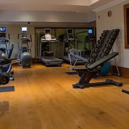 Castle Hotel, Bw Signature Collection