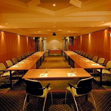 Otel Castle Hotel, Bw Signature Collection