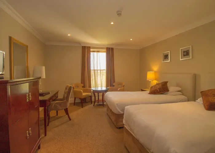 Castle Hotel, Bw Signature Collection Отель