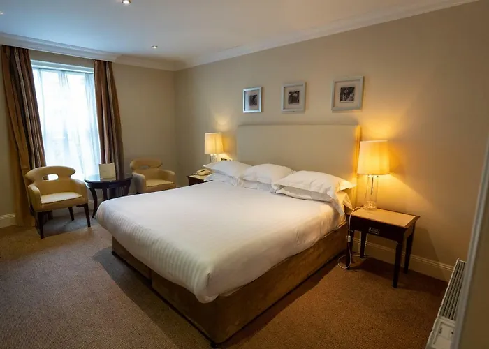 Castle Hotel, Bw Signature Collection Отель 4*